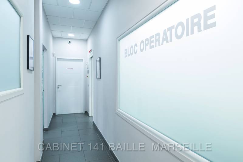 Implant dentaire Prix-Dr TOURROLIER Didier -Marseille.